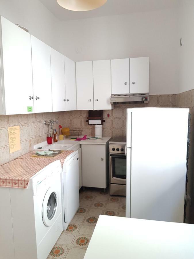 Terrace & Parking - Holiday Home Near Fegina Beach Monterosso al Mare Exterior foto