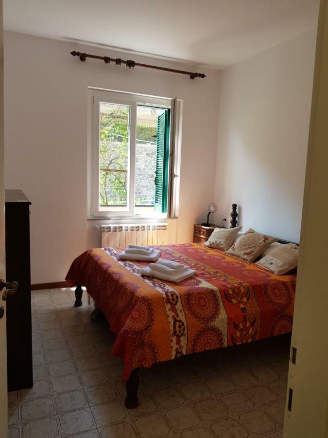 Terrace & Parking - Holiday Home Near Fegina Beach Monterosso al Mare Exterior foto
